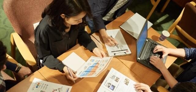 【特集】制作会社・部門のクリエイティブ管理の課題と解決策イメージ